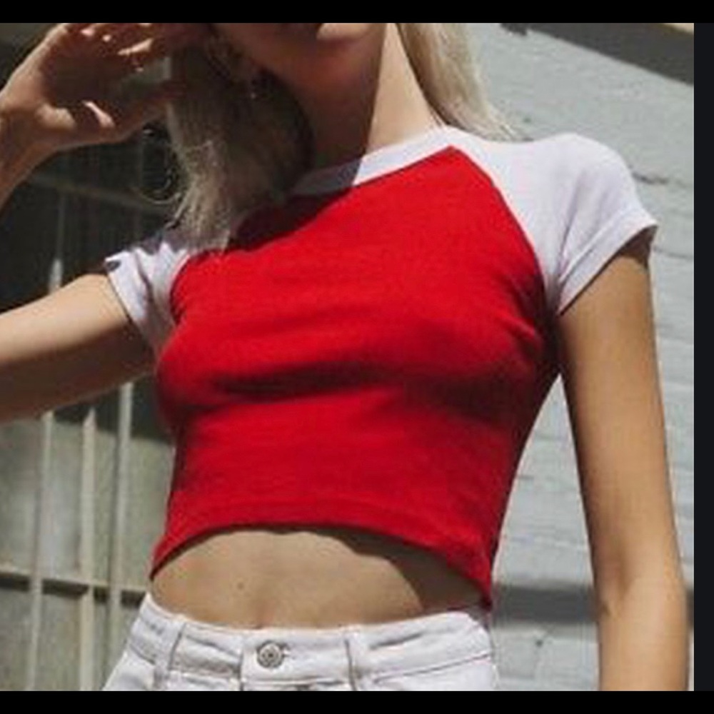 ✨HUGE BRANDY MELVILLE ISO✨